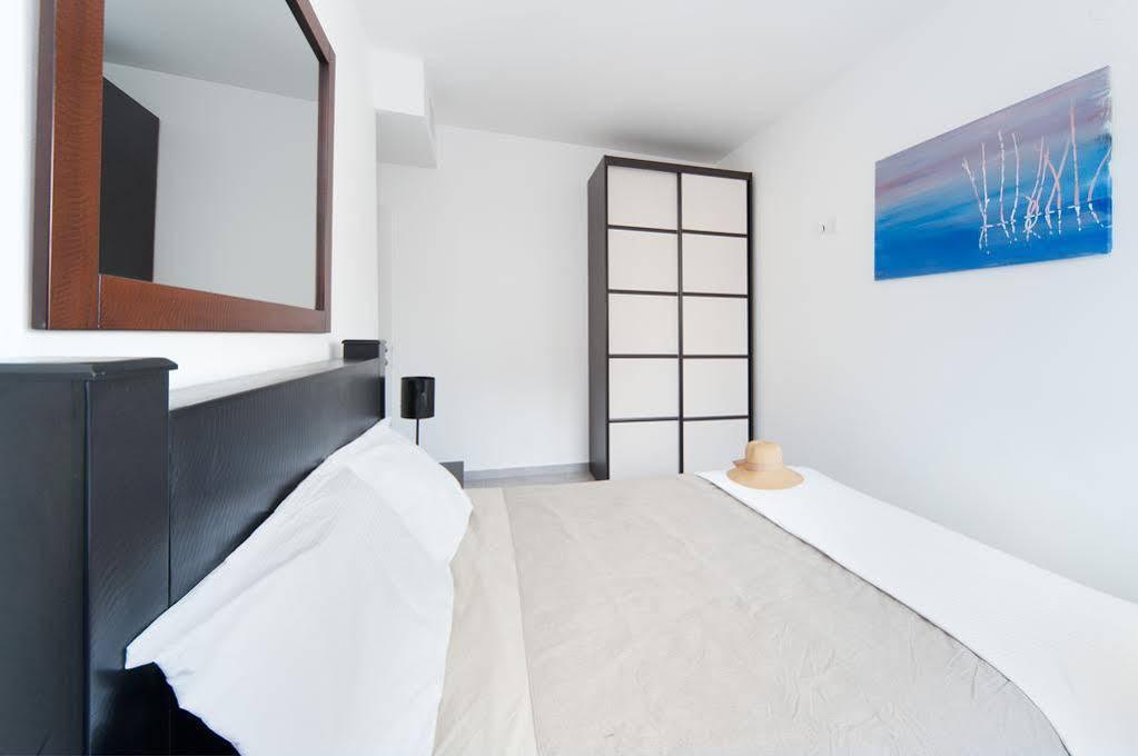 Stunning 2Br Apt W Balcony In City Center By Sea N' Rent Tel Aviv Exterior foto