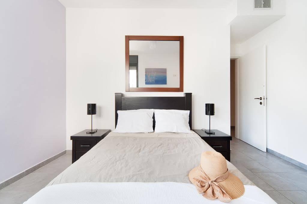 Stunning 2Br Apt W Balcony In City Center By Sea N' Rent Tel Aviv Exterior foto