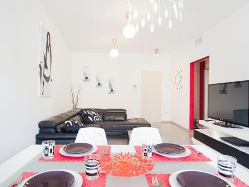Stunning 2Br Apt W Balcony In City Center By Sea N' Rent Tel Aviv Exterior foto